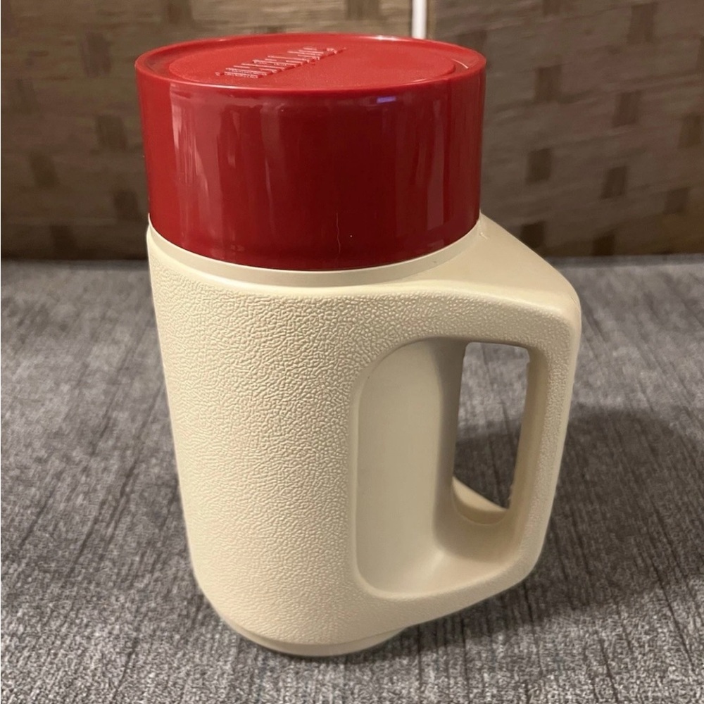 Vintage THERMOS 'Unbreakable' Insulated Wide-Mouth Bottle #4215 Beige & Red NEW